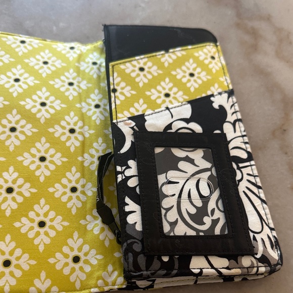 Floral Patterned Wallet - Picture 5 of 5